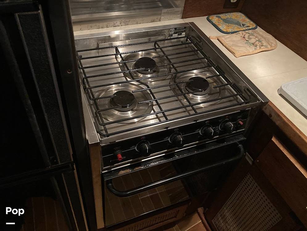Slide: The Image of Propane stove/oven - 14787236