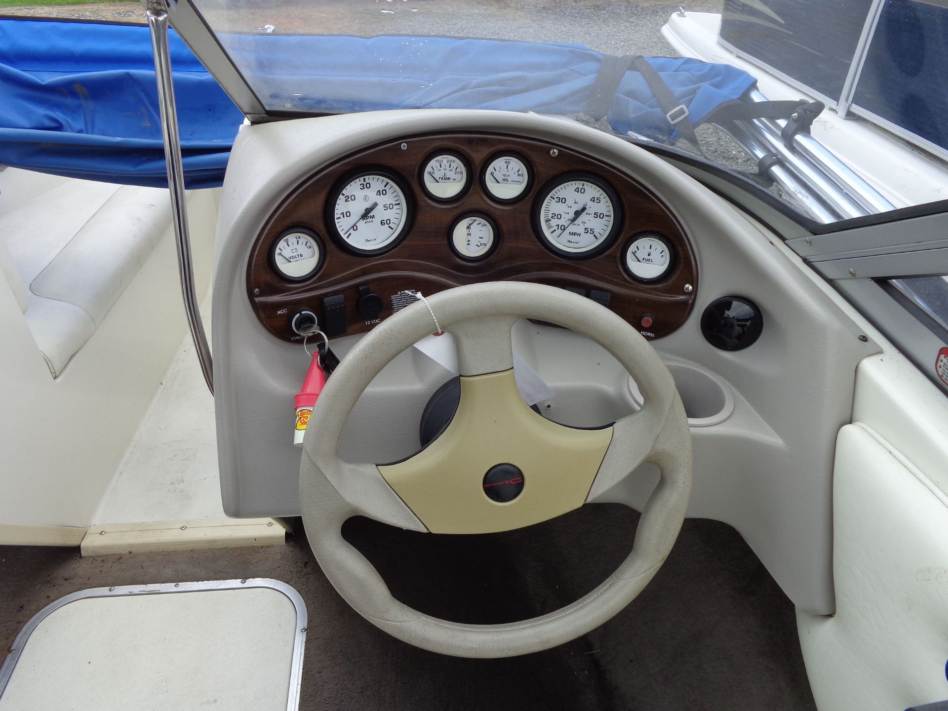 Slide: The Image of Stingray 180 RX 2005 - 17