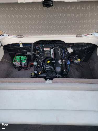 Slide: The Image of Engine Compartment - 13409683