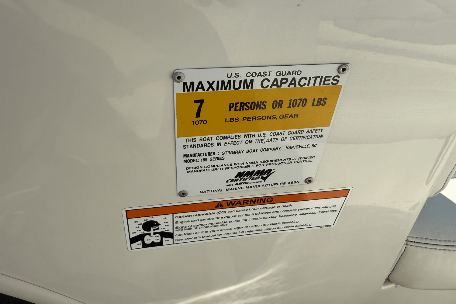 Slide: The Image of Stingray 185 LX 2010 - 10