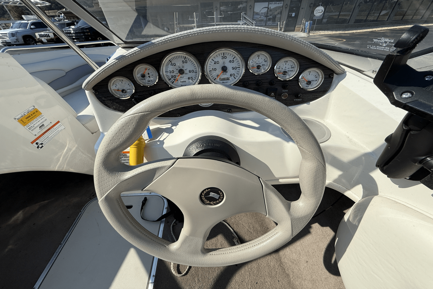 Slide: The Image of Stingray 185 LX 2010 - 5