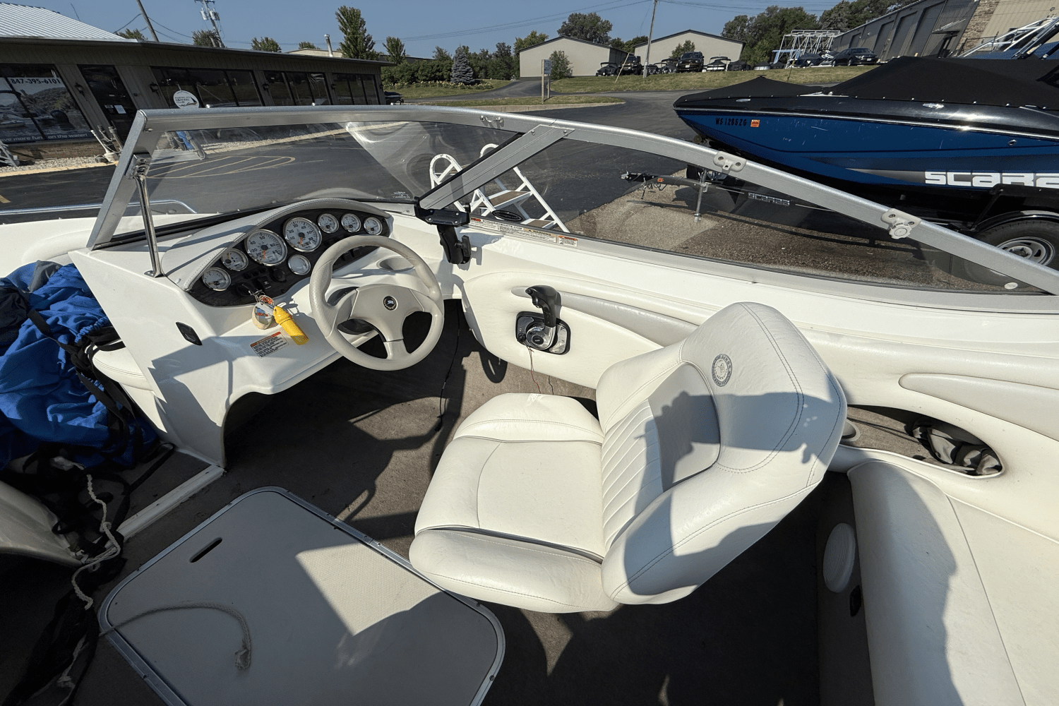 Slide: The Image of Stingray 185 LX 2010 - 6