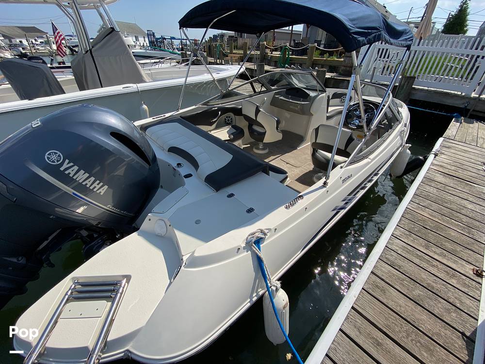Slide: The Image of Stingray 204 LR 2018 - 13086776