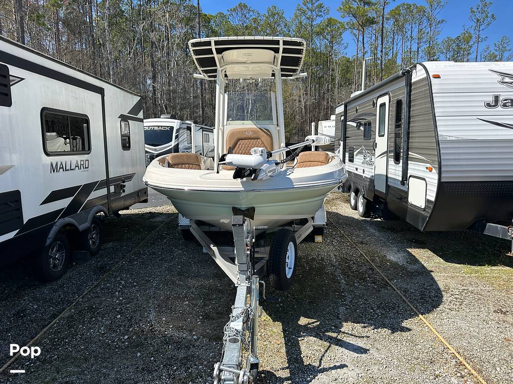 Slide: The Image of 2021 STINGRAY 206CC - 12