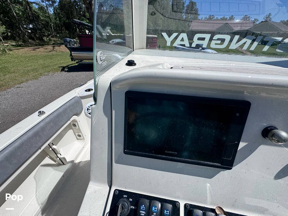 Slide: The Image of Stingray 206CC 2021 - 15359683
