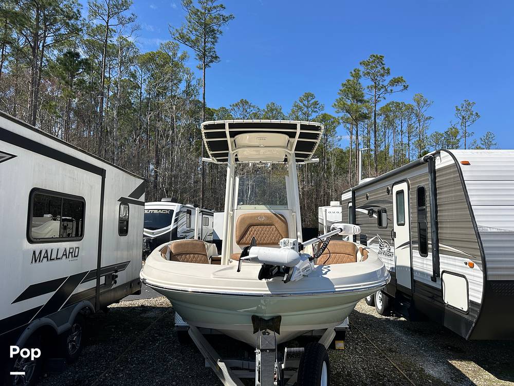 Slide: The Image of 2021 STINGRAY 206CC - 17