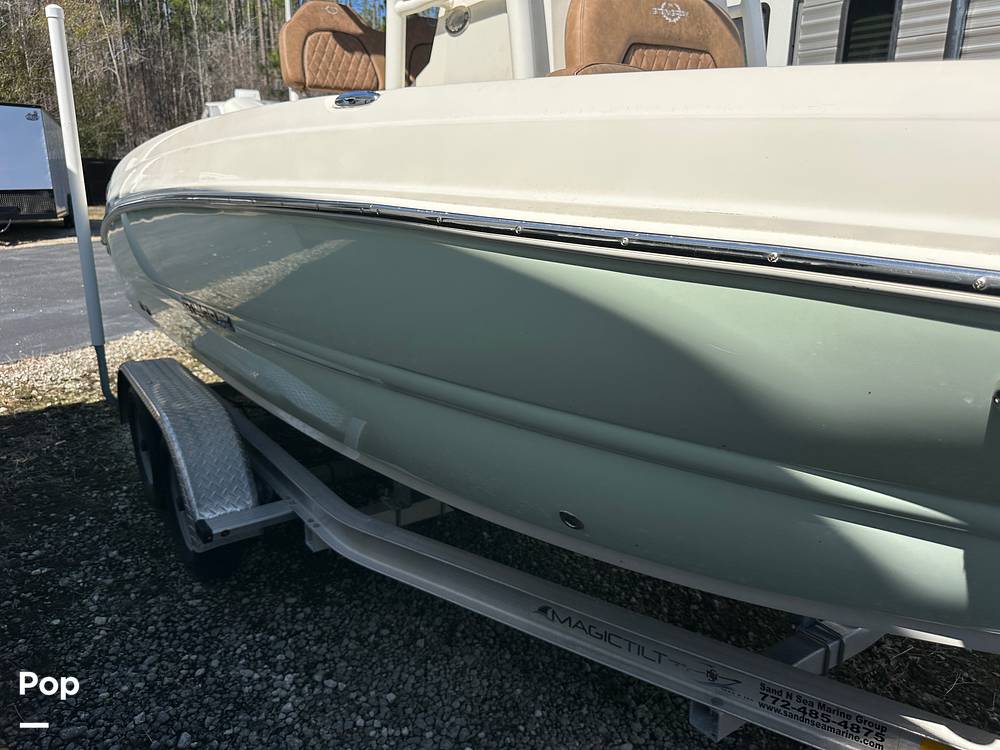 Slide: The Image of Stingray 206 CC 2021 - 28