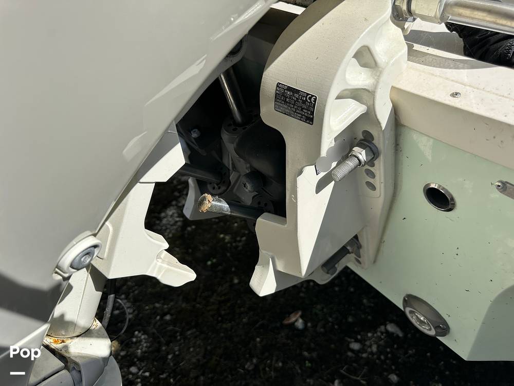 Slide: The Image of Stingray 206 CC 2021 - 36