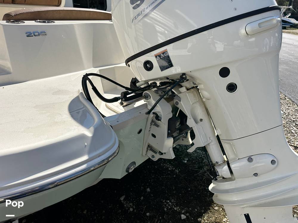 Slide: The Image of Stingray 206 CC 2021 - 39
