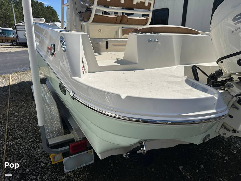 Slide: The Image of Stingray 206 CC 2021 - 44