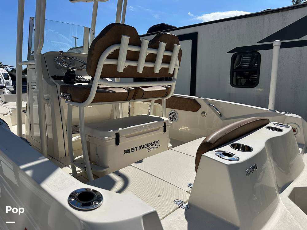 Slide: The Image of Stingray 206 CC 2021 - 46