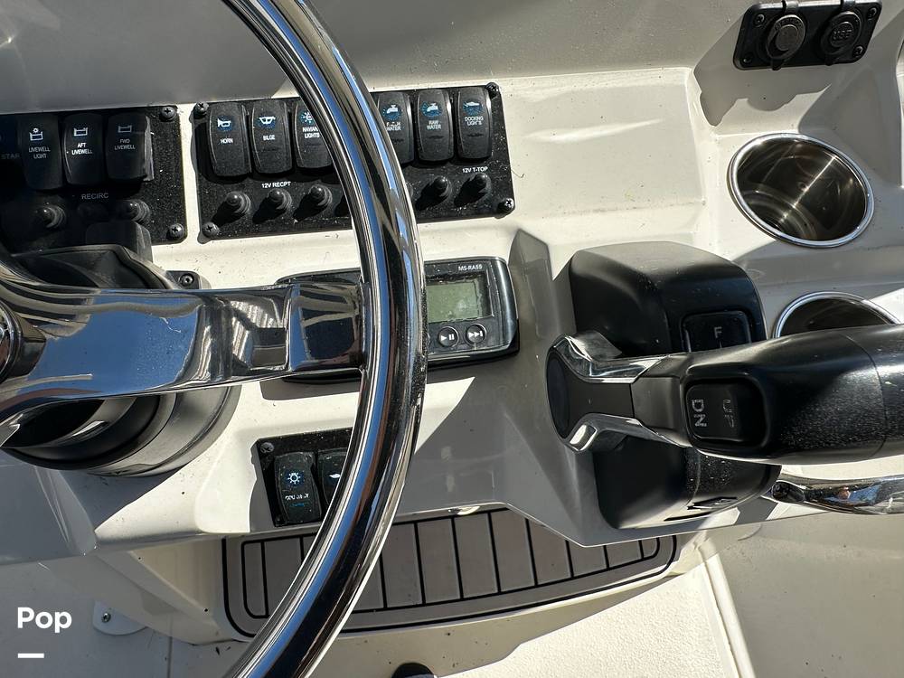 Slide: The Image of Stingray 206 CC 2021 - 68