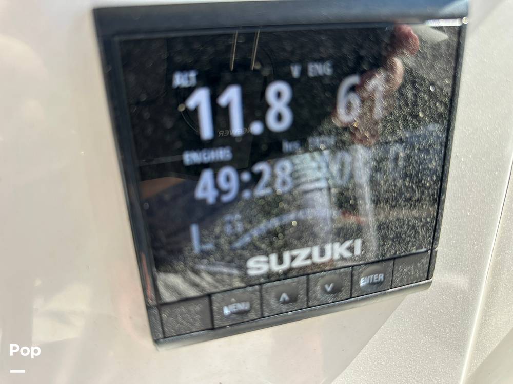 Slide: The Image of Stingray 206 CC 2021 - 7