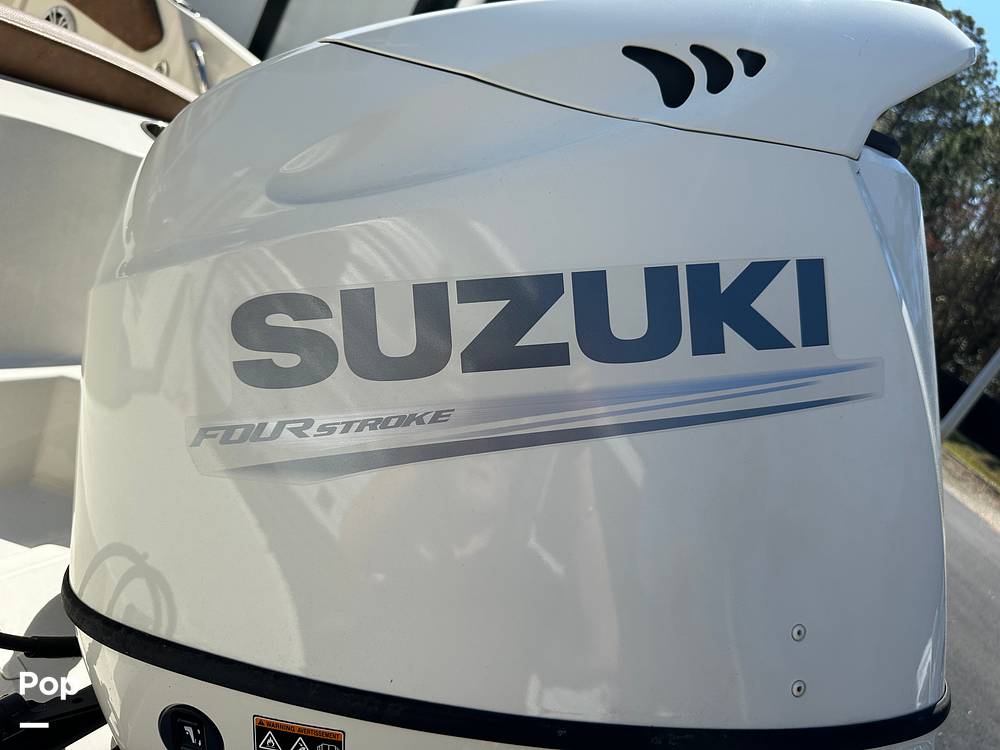 Slide: The Image of Stingray 206 CC 2021 - 9
