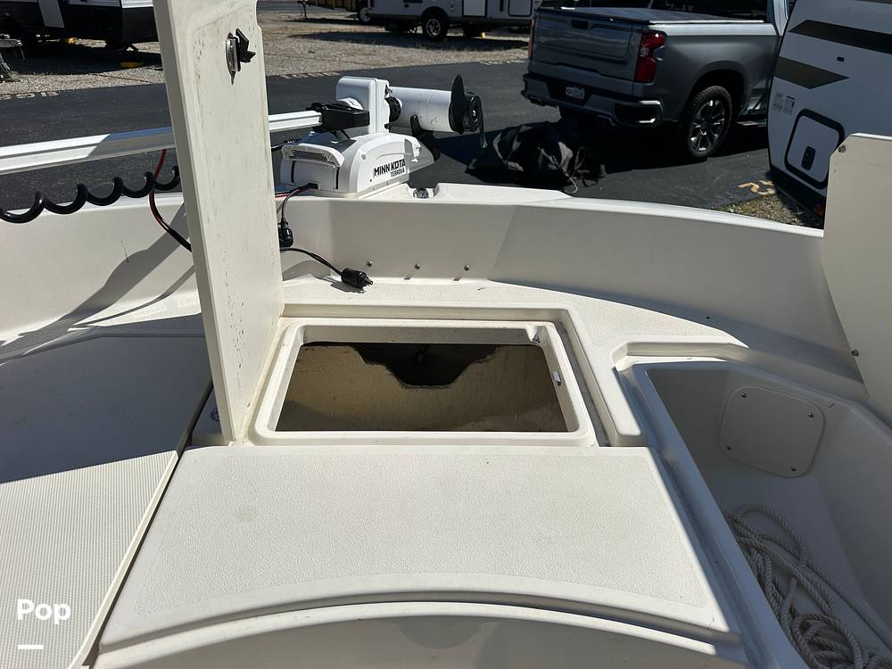 Slide: The Image of Stingray 206 CC 2021 - 93