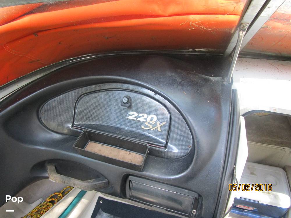 Slide: The Image of Stingray 220SX 1999 - 2900802