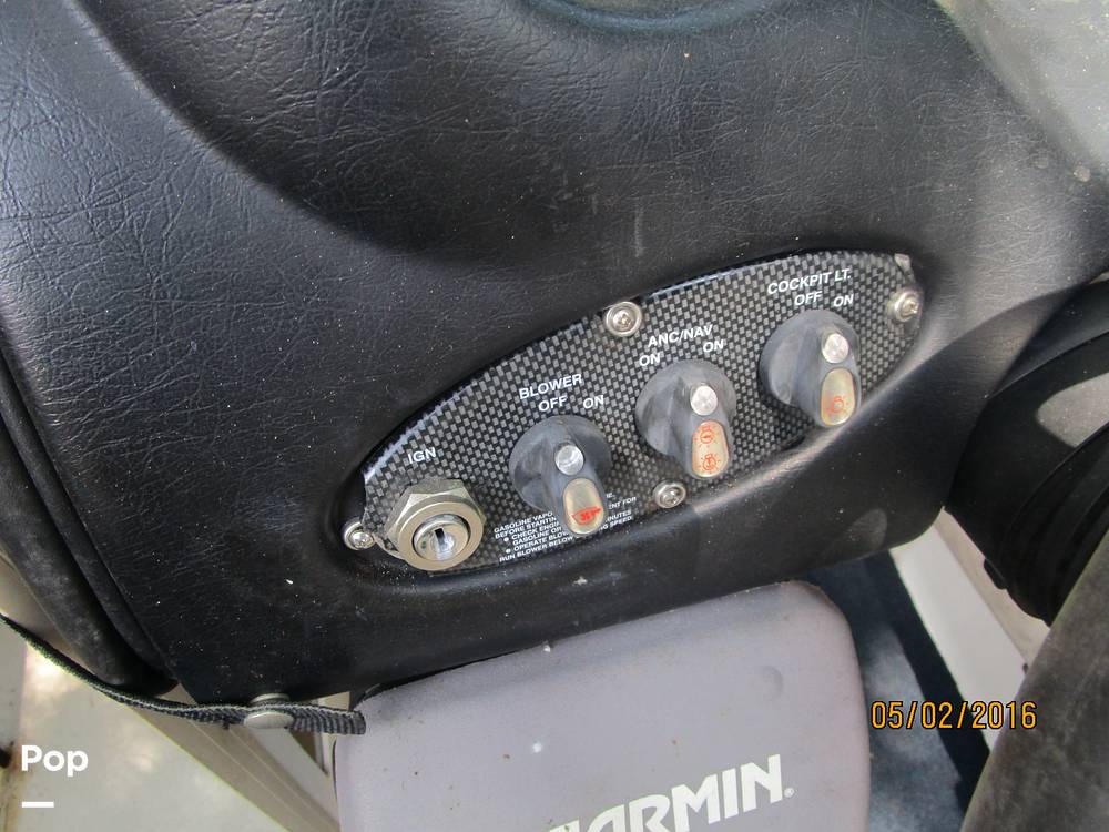 Slide: The Image of Stingray 220SX 1999 - 2900808