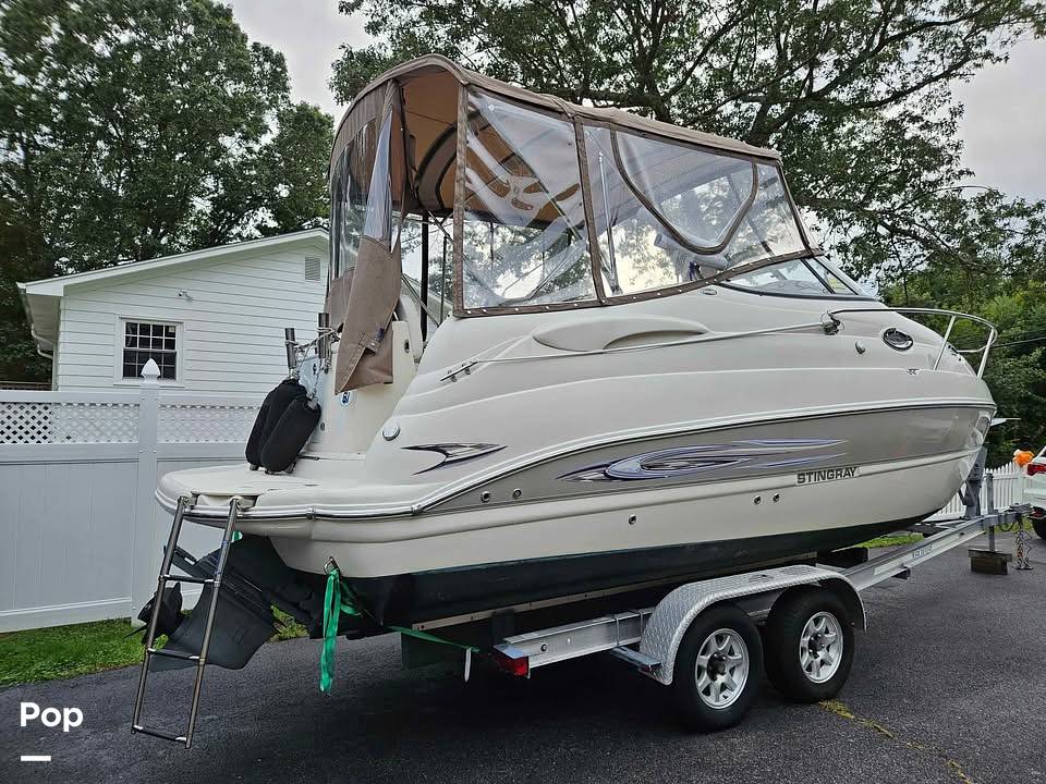 Slide: The Image of Stingray 250CS 2008 - 15551050