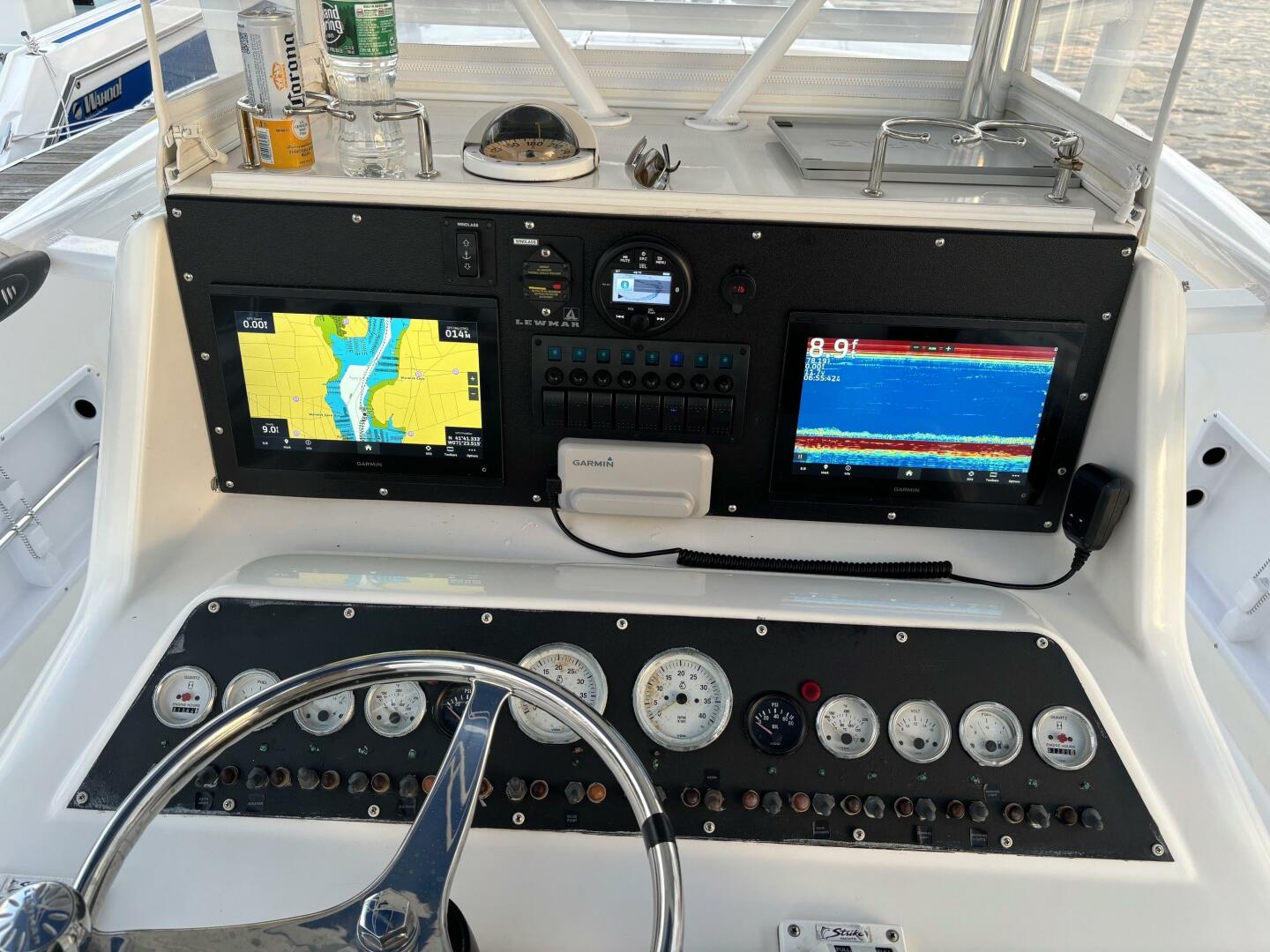 Slide: The Image of Strike Center Console 2000 - 4626677