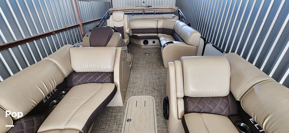 Slide: The Image of SunCatcher Elite 322C Saltwater Series 2021 - 14660757