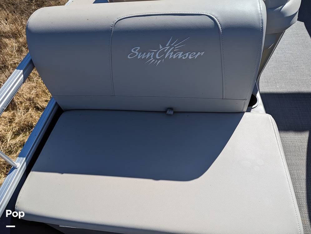 Slide: The Image of SunChaser Vista 18 Fish 2023 - 13851218