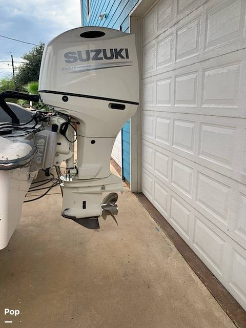 Slide: The Image of Suzuki - 11600217