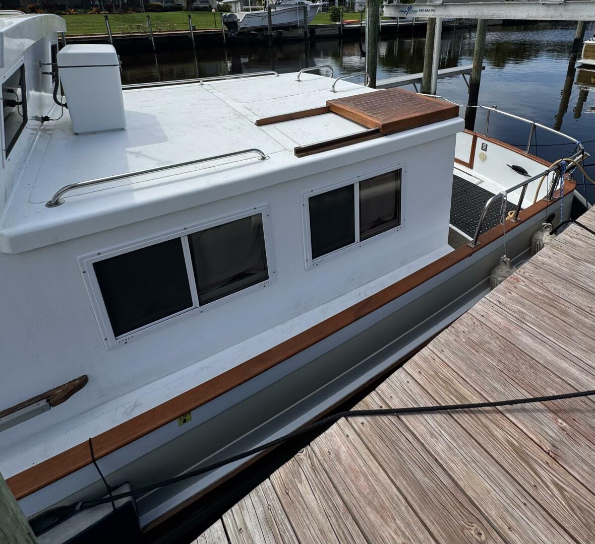 Slide: The Image of Sundowner Tug 30 1984 - 5482180