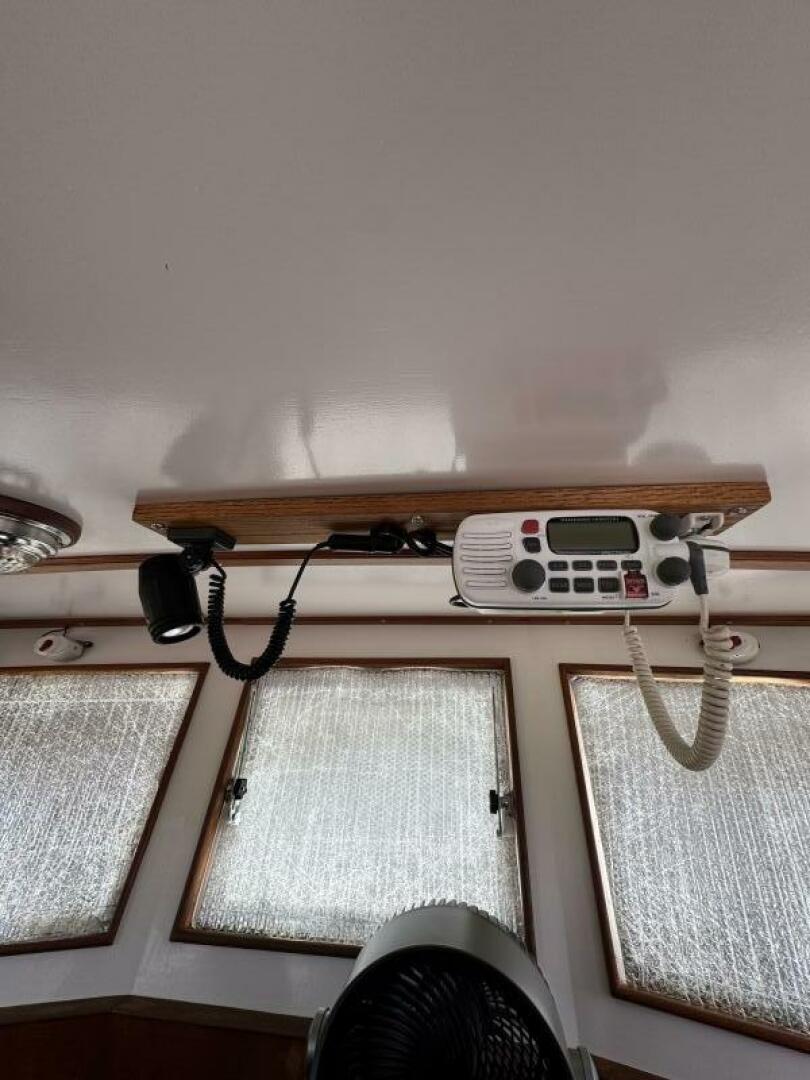 Slide: The Image of Sundowner Tug 30 1984 - 5482128