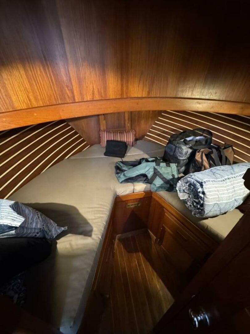 Slide: The Image of Sundowner Tug 30 1984 - 5482149