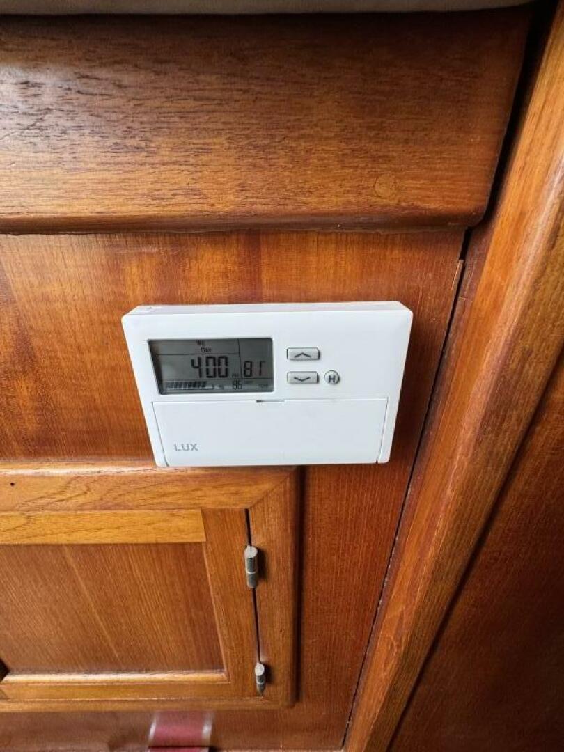 Slide: The Image of Sundowner Tug 30 1984 - 5482174