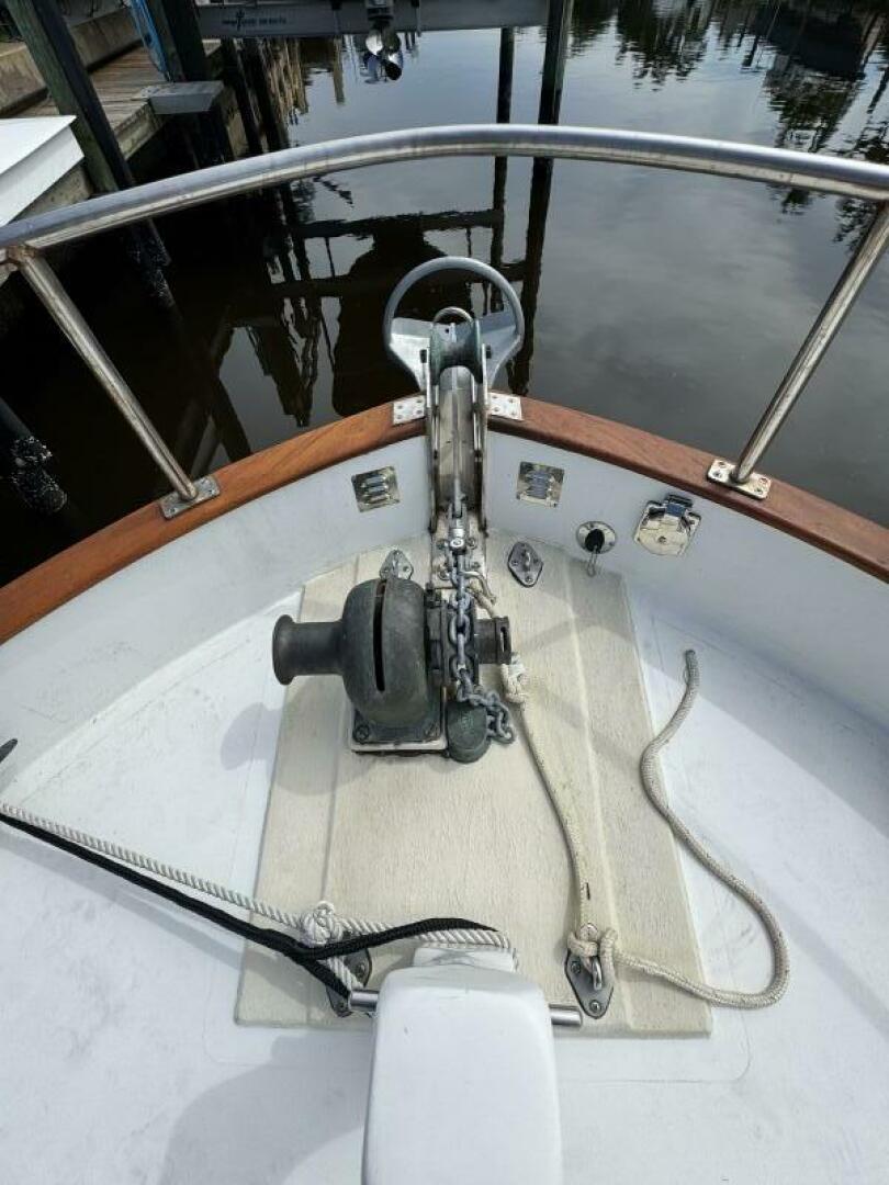 Slide: The Image of Sundowner Tug 30 1984 - 5482175