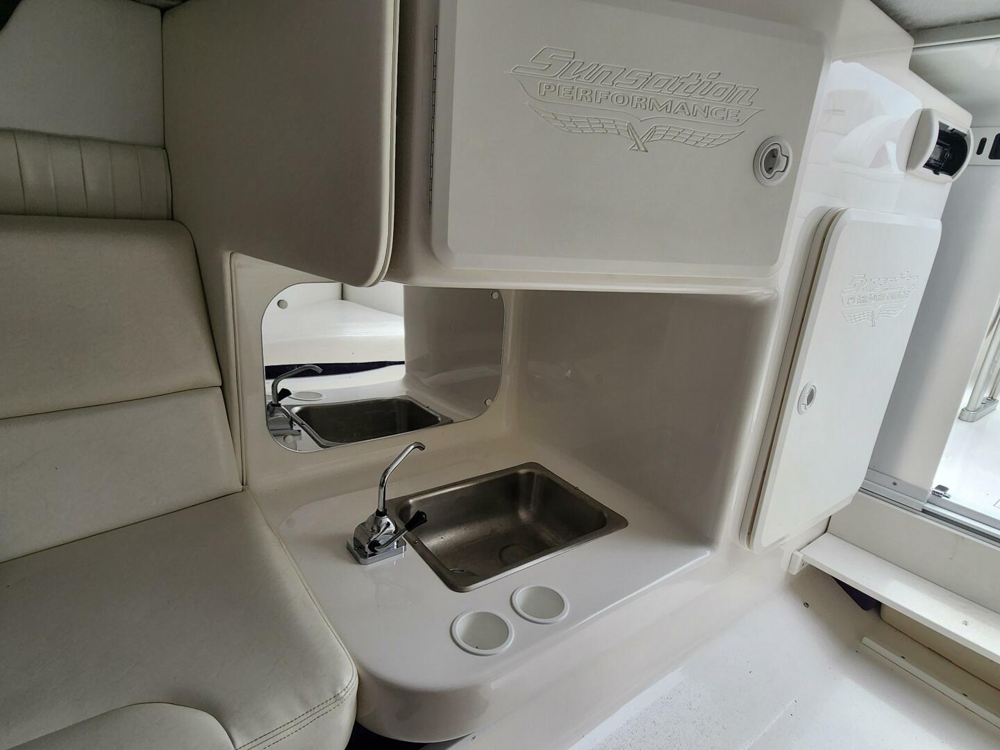 Slide: The Image of Sunsation 32 Dominator MCOB 2006 - 5324103