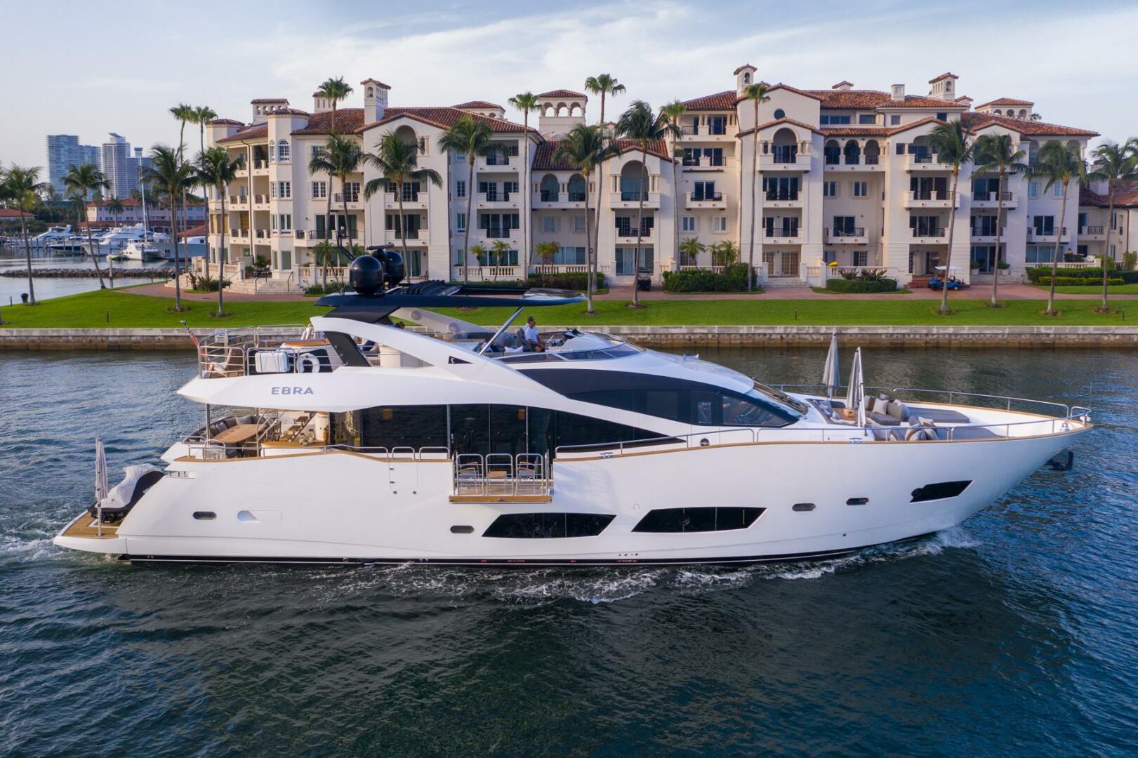 Slide: The Image of Sunseeker 28 Meter 2015 Sunseeker 28 Meter for sale  - 3873055