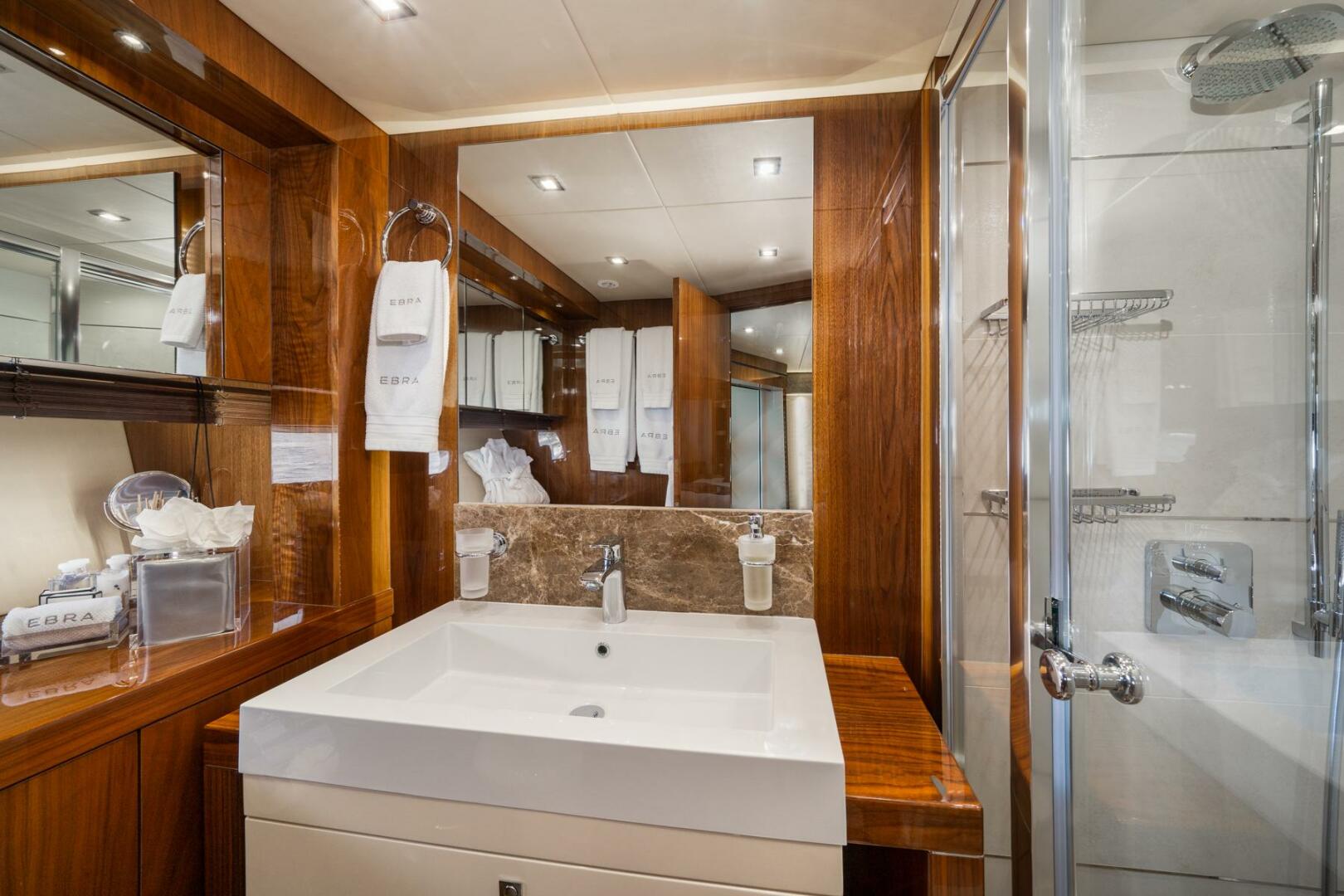 Slide: The Image of Sunseeker 28 Meter 2015 Sunseeker 28 Meter for sale  - 3873205
