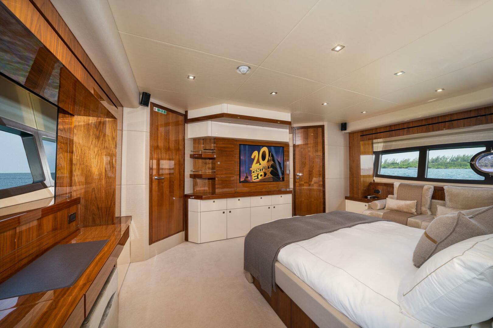 Slide: The Image of Sunseeker 28 Meter 2015 Sunseeker 28 Meter for sale  - 3873211