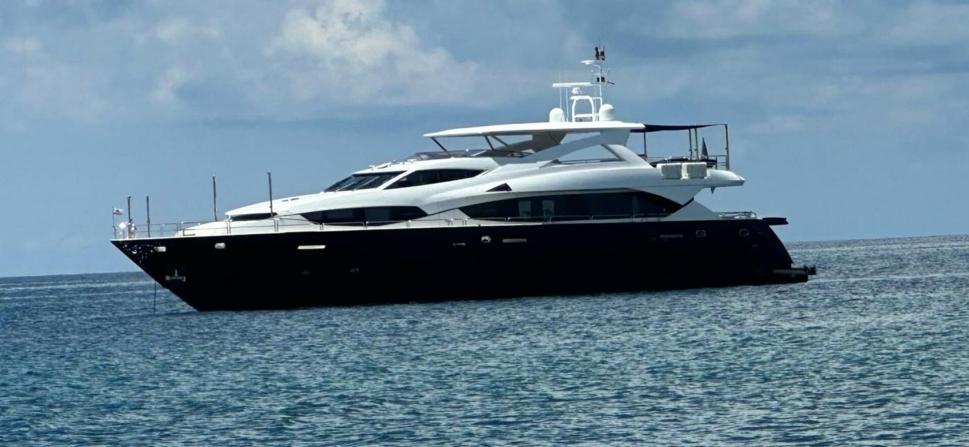 Slide: The Image of Sunseeker 34M 2011 - 4031965