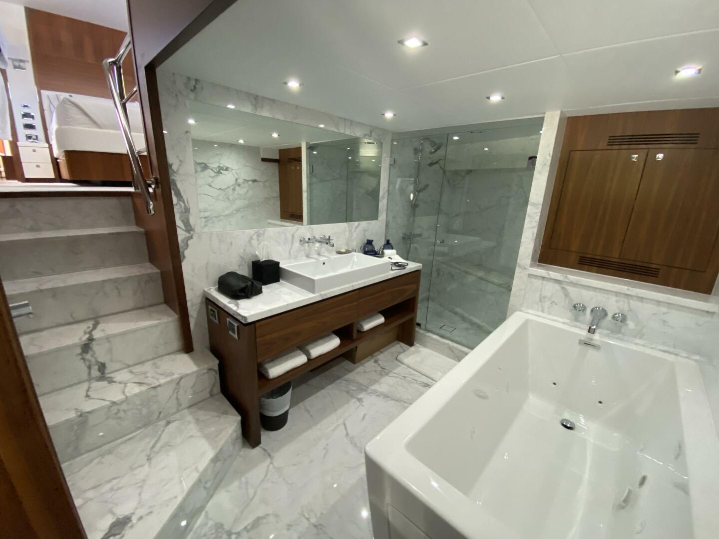 Slide: The Image of Sunseeker 34M 2011 - 4031991