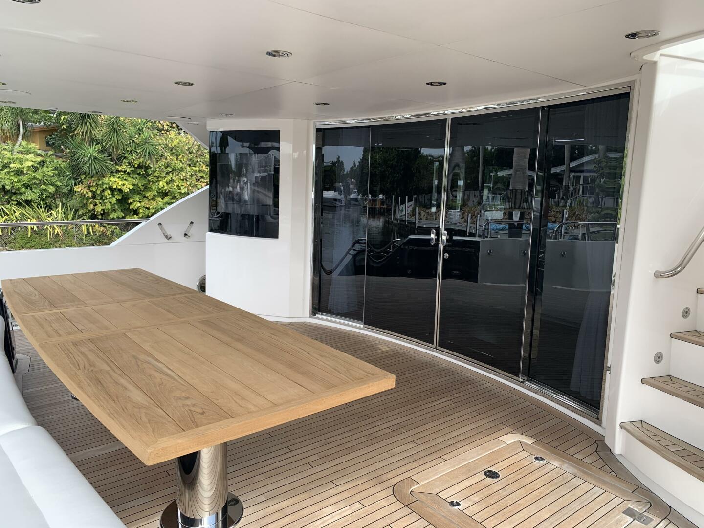 Slide: The Image of Sunseeker 34M 2011 - 4032018