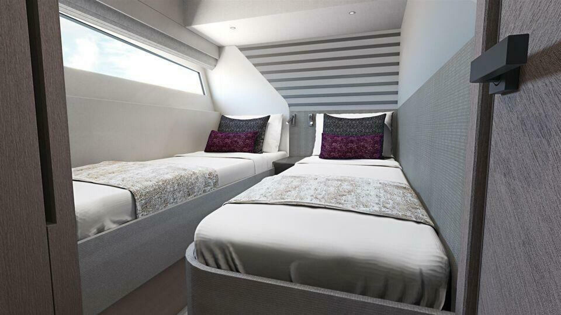 Slide: The Image of Sunseeker 55 Predator 2025 - 4775013