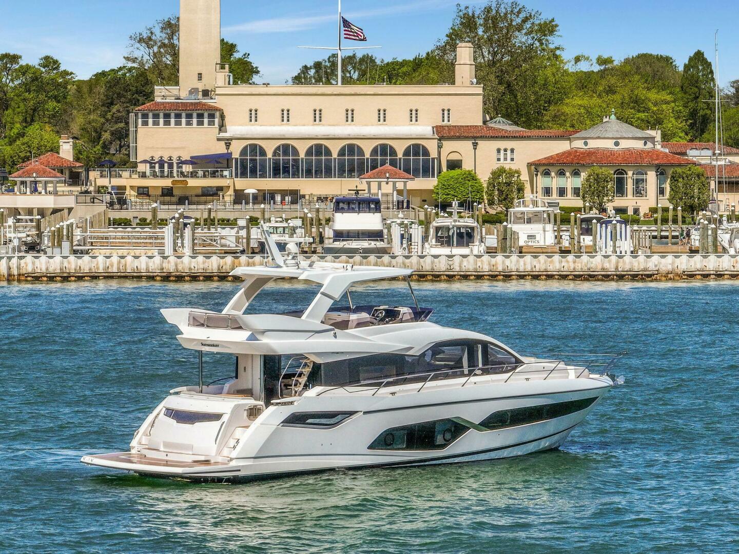 Slide: The Image of Sunseeker 68 Manhattan 2024 - 4427242