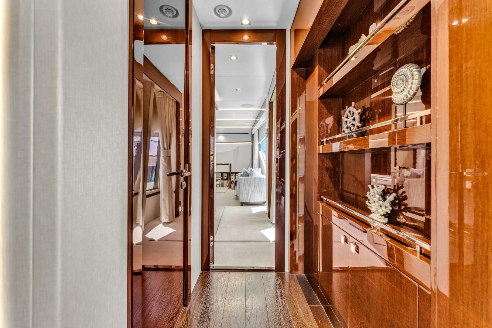 Slide: The Image of Sunseeker 95 2018 - 4722621