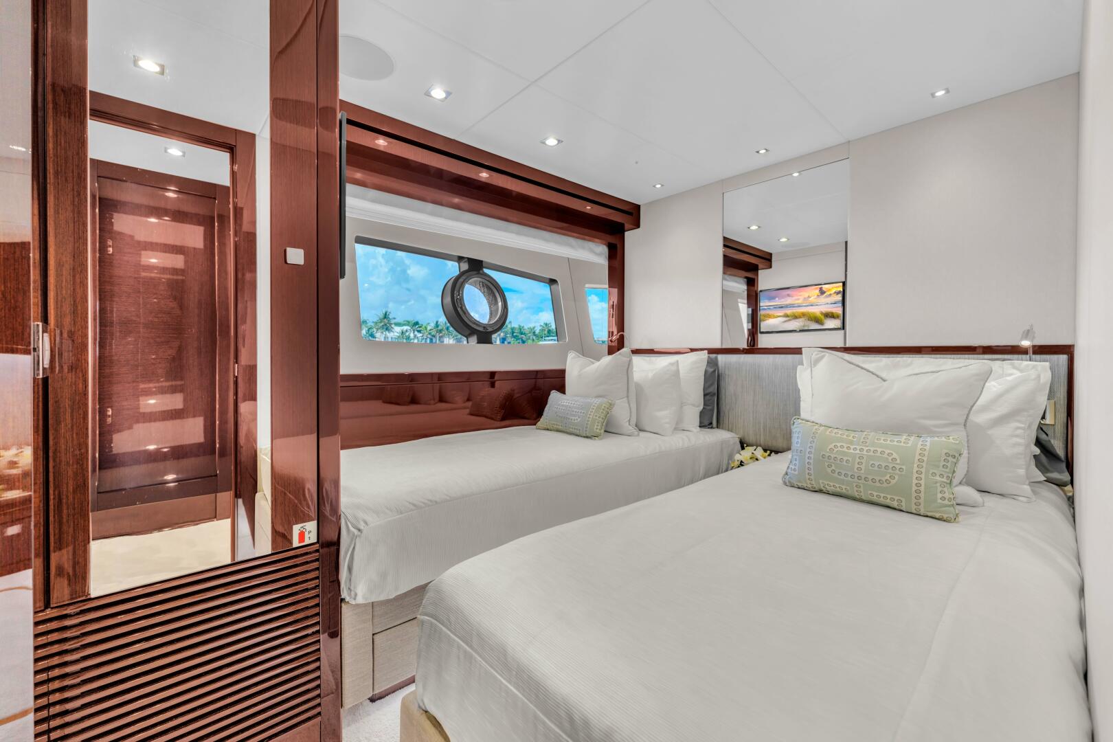 Slide: The Image of Sunseeker 95 2018 - 4722644