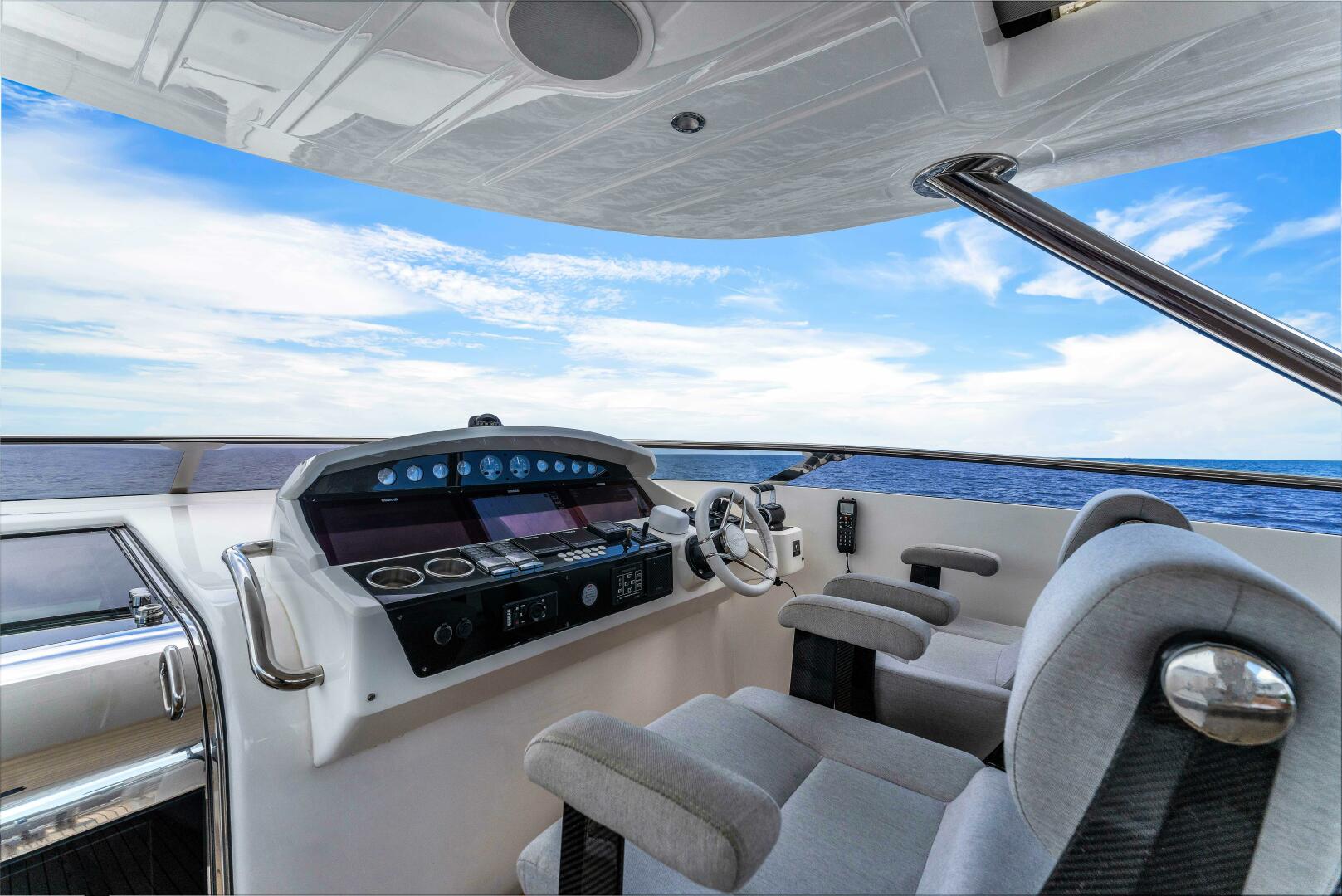 Slide: The Image of Sunseeker 95 2018 - 4722657