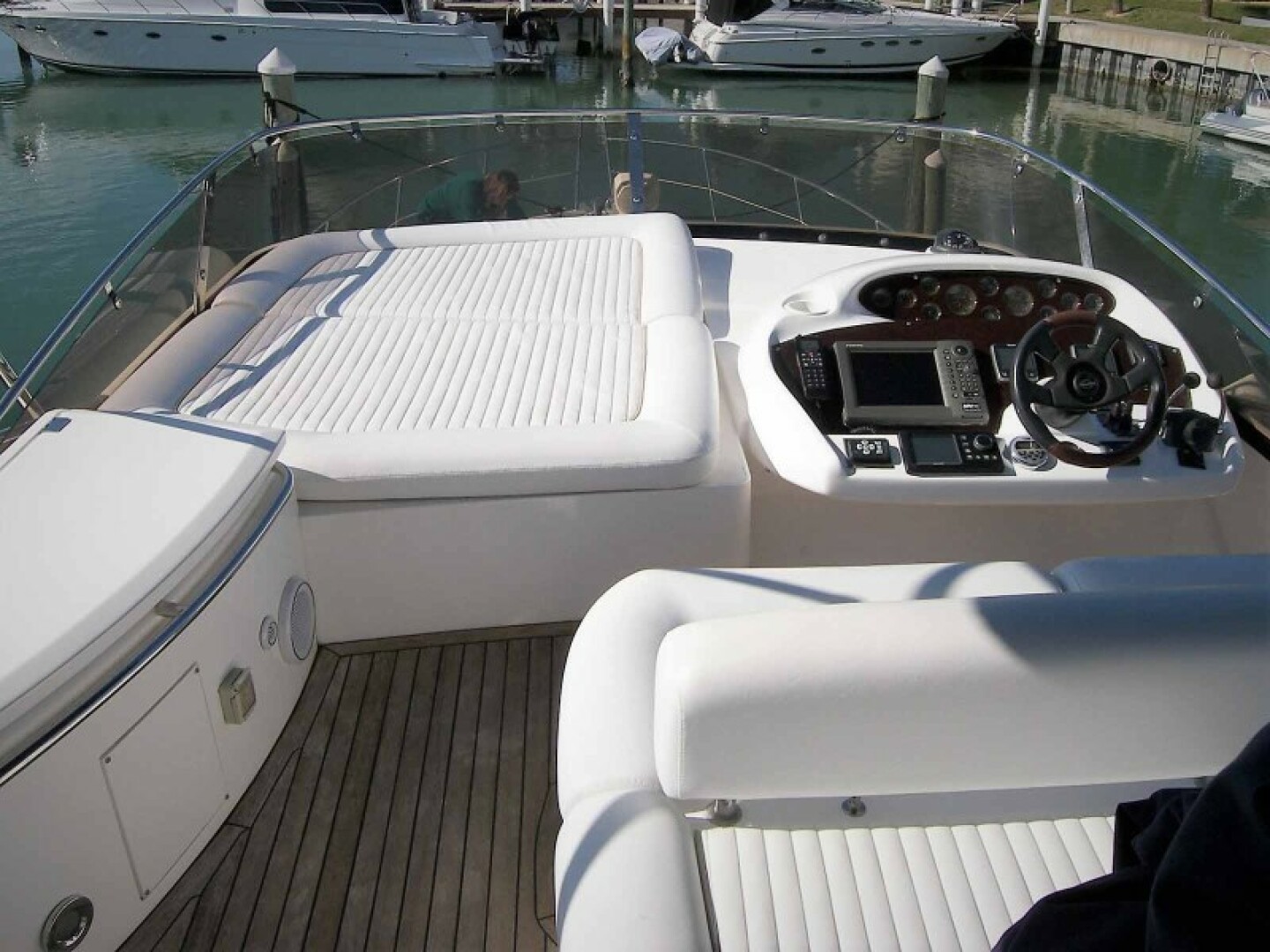 Slide: The Image of Flybridge Helm And Sunpad - 4573736