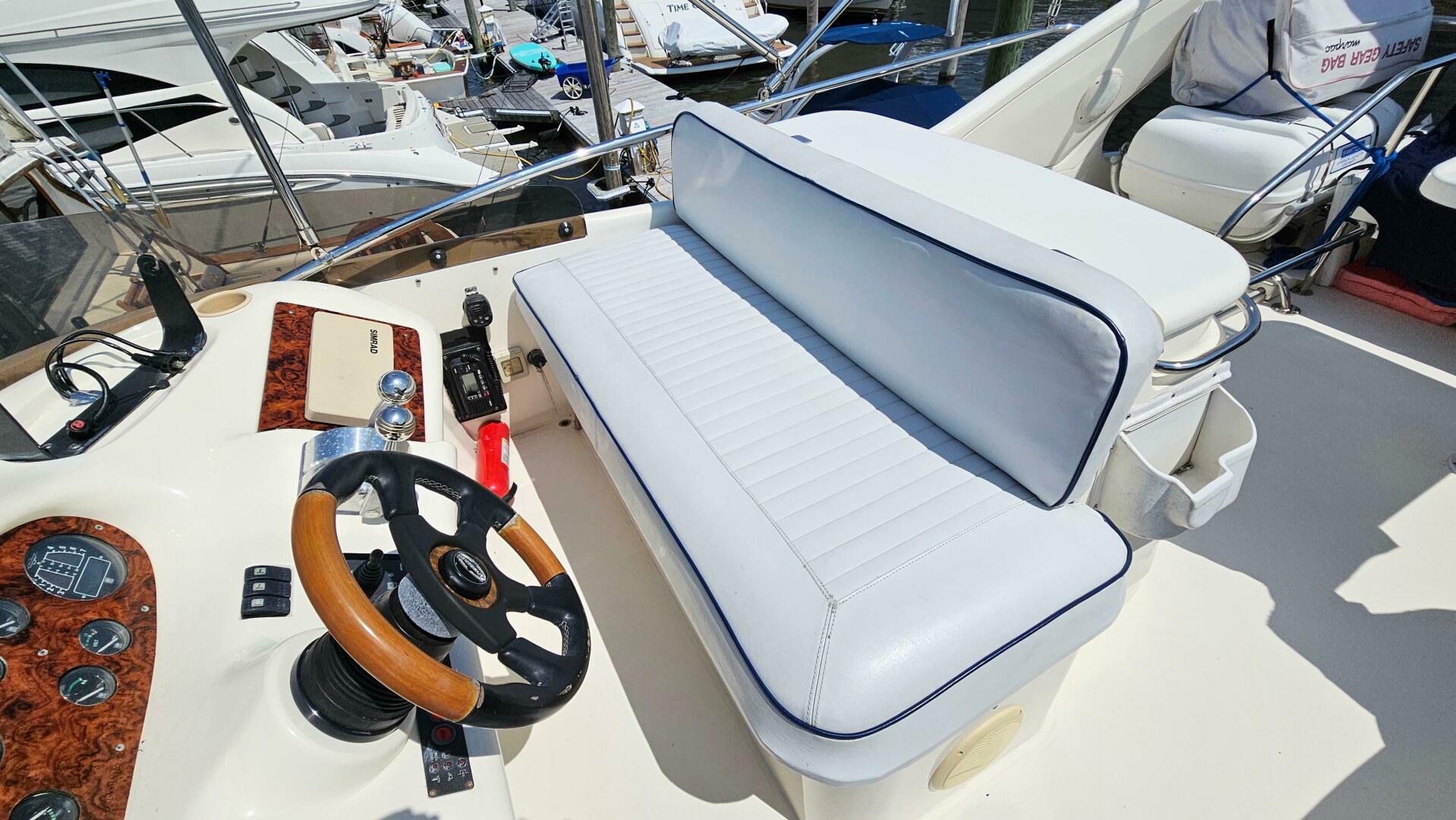 Slide: The Image of Sunseeker Manhattan 48 1997 - 5010693