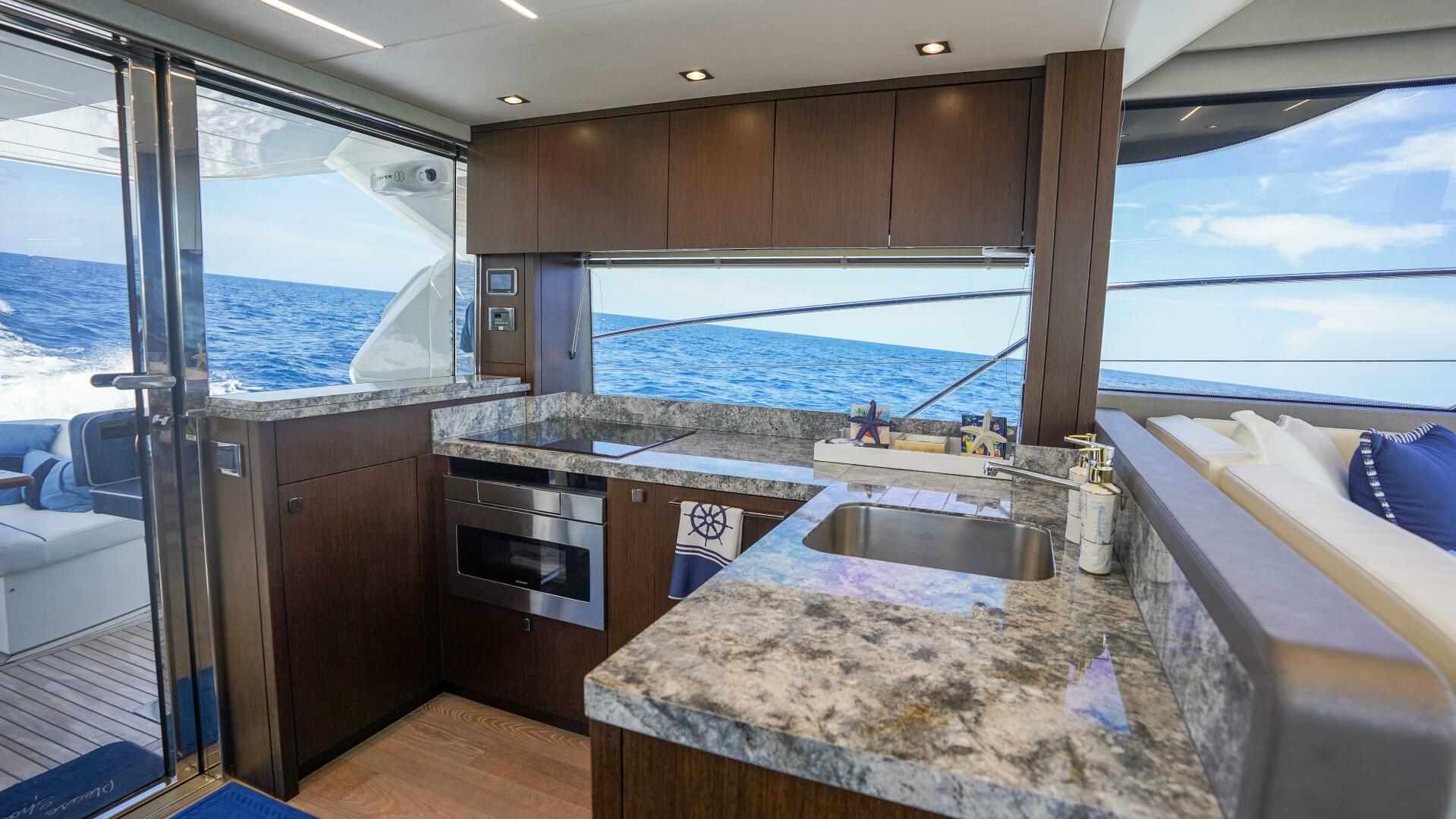 Slide: The Image of Sunseeker Manhattan 52 2018 - 5529316