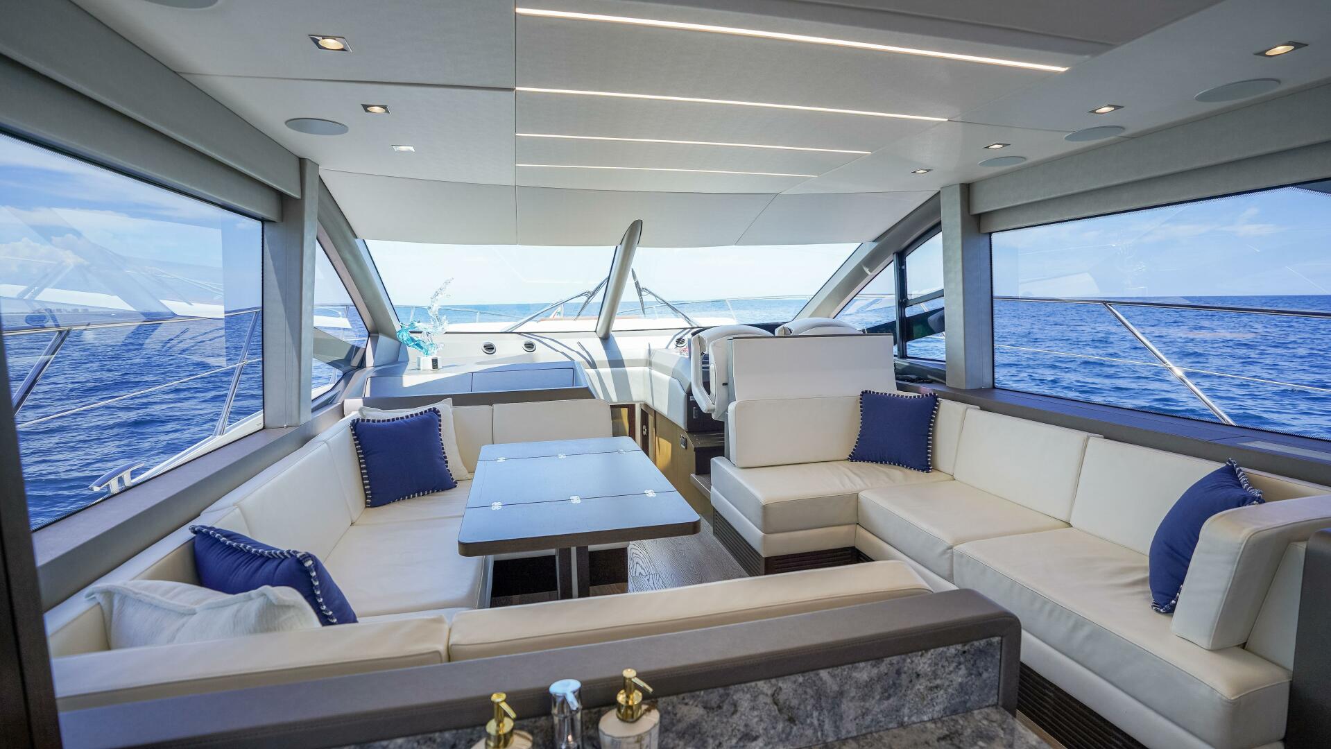 Slide: The Image of Sunseeker Manhattan 52 2018 - 5529321