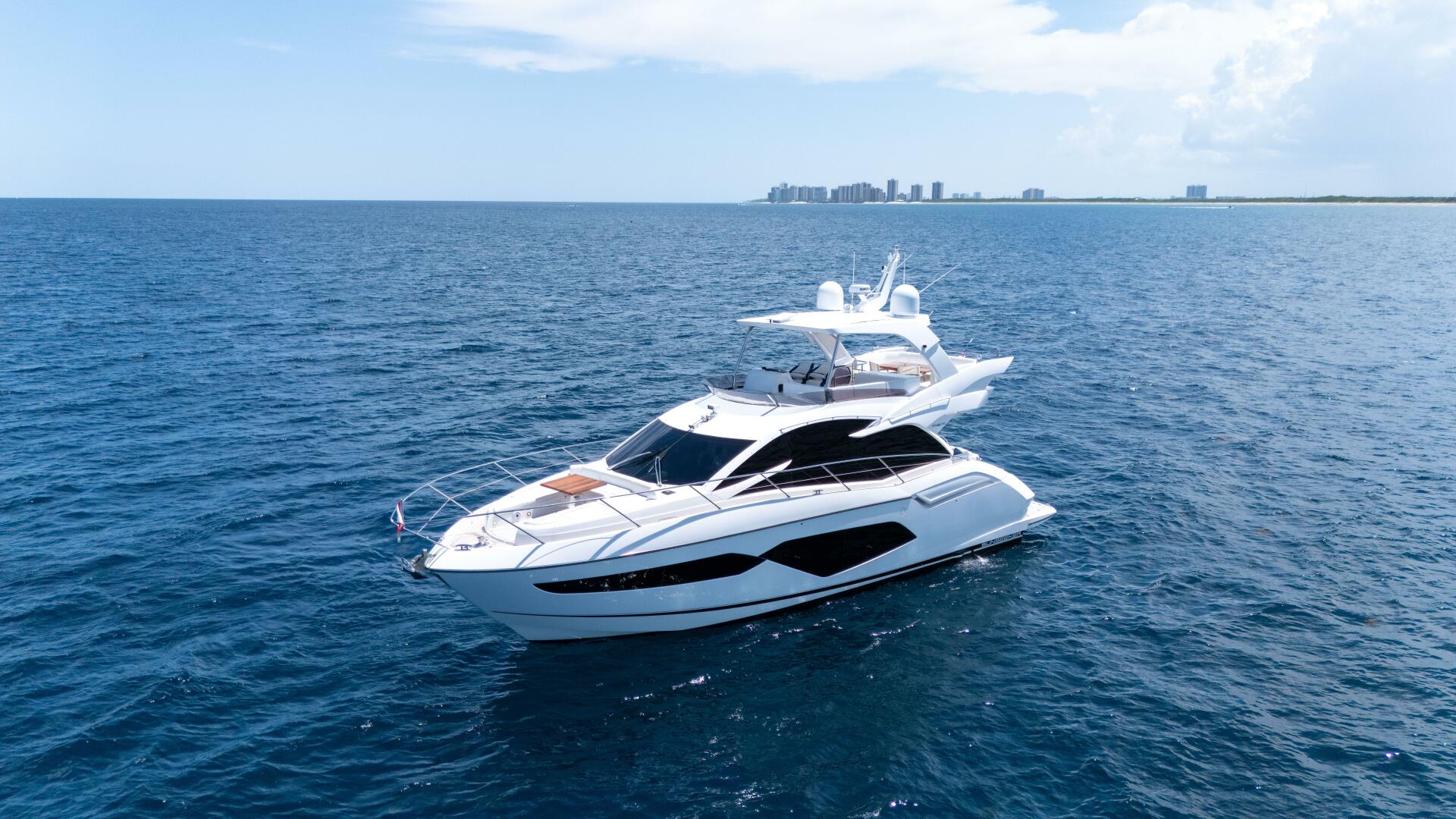 Slide: The Image of Sunseeker Manhattan 52 2018 - 5529296