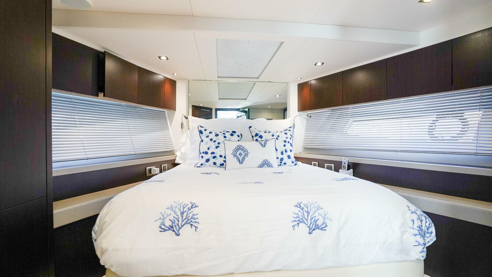 Slide: The Image of Sunseeker Manhattan 52 2018 - 5529330