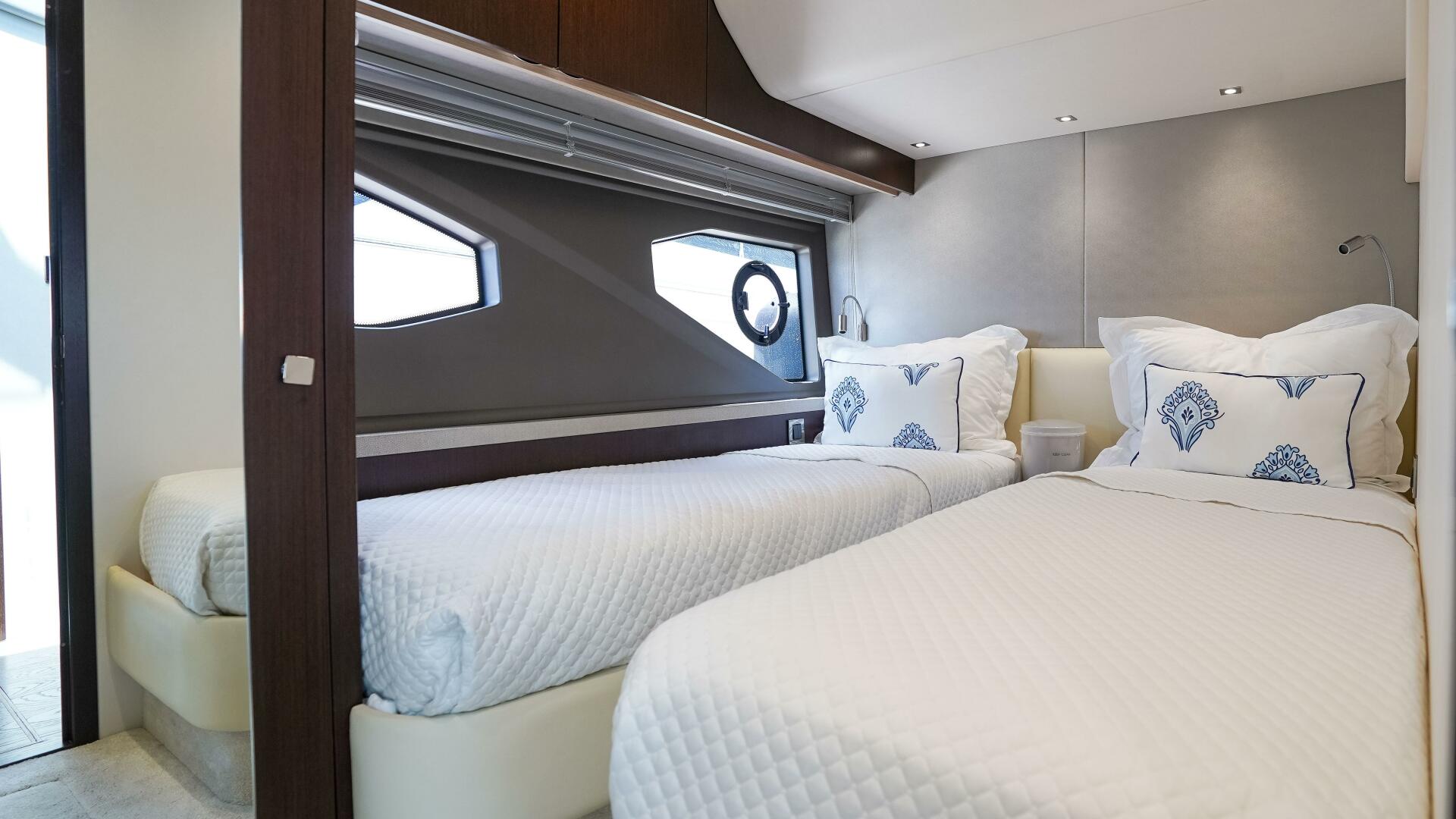Slide: The Image of Sunseeker Manhattan 52 2018 - 5529331